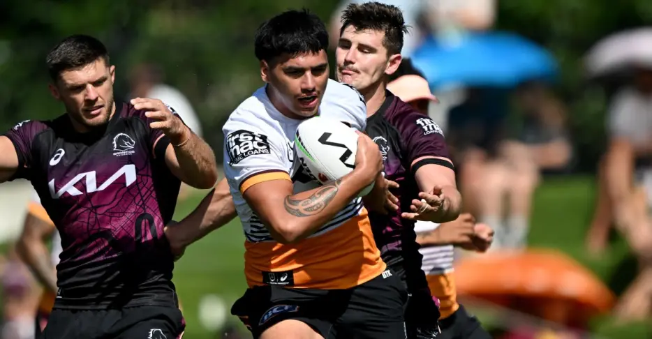 Seahawks hold tryout with Australia’s tallest ever National Rugby League player