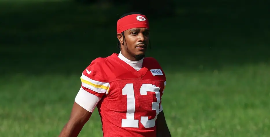 Cyrus Allen and Emmett Johnson responding to ‘hard coaching’ early in Chiefs camp