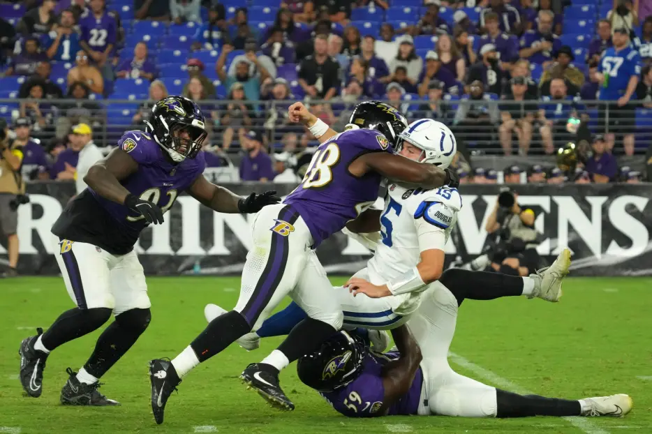 Eagles Sign LB Chandler Martin