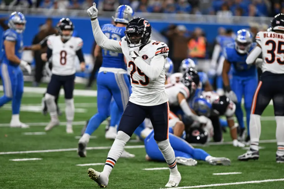 Bears CBs Tyrique Stevenson, Malik Muhammad Competing For Starting Role