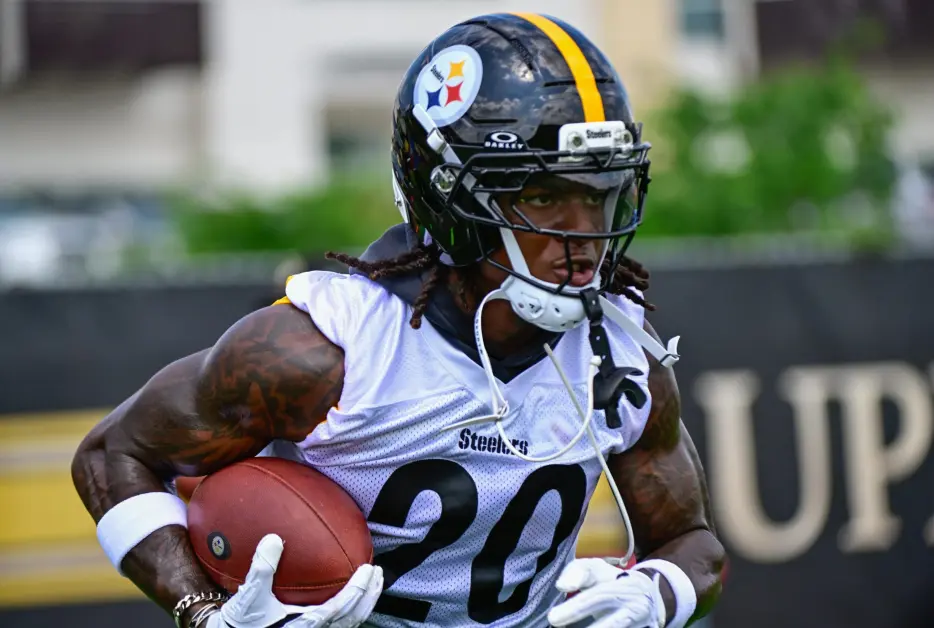 Steelers Daily News &amp; Links: Kaleb Johnson Training; Pittsburgh Among Best Sports Towns