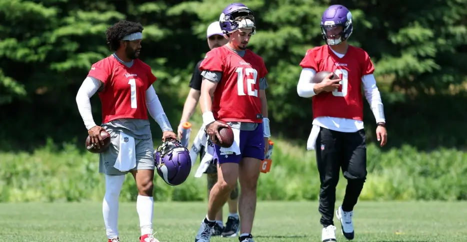SB Nation Reacts Results: Vikings Fans Split on QB Competition