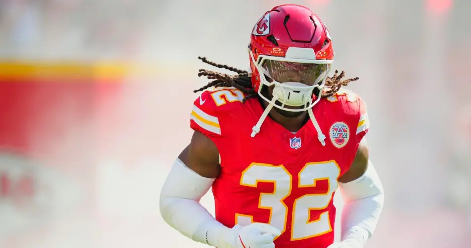 Chiefs’ Nick Bolton drops in ESPN’s top-10 NFL linebacker rankings
