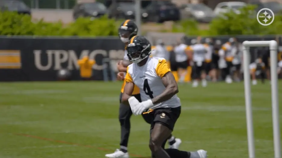 Analysts Label The Steelers’ Two Most Important Non-QB Veterans