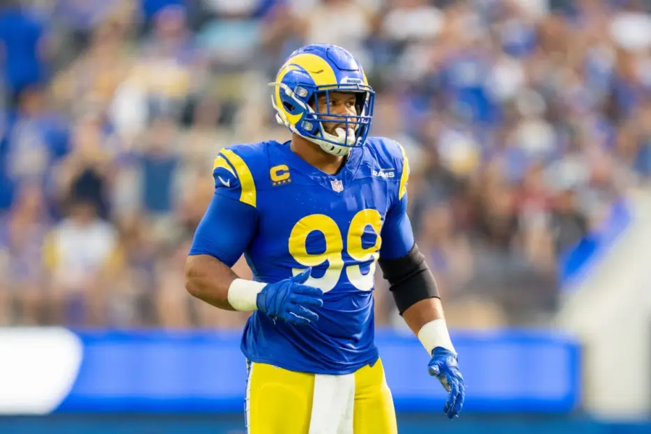 NFL Insider Reveals Real Reason for Aaron Donald’s Recent Workout At Rams Facility