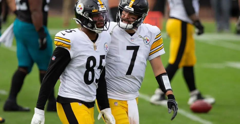 Eric Ebron reveals reason why Steelers offense fell apart in 2020 season