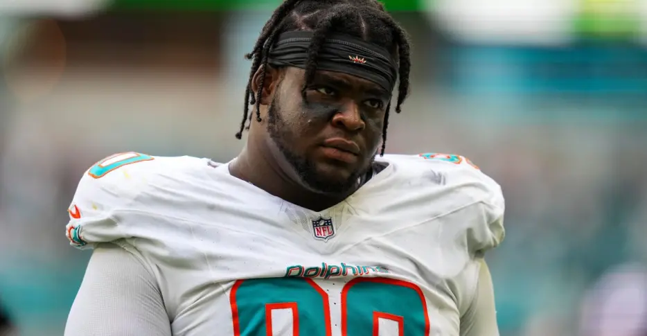 Kenneth Grant changes number following rookie season with Dolphins
