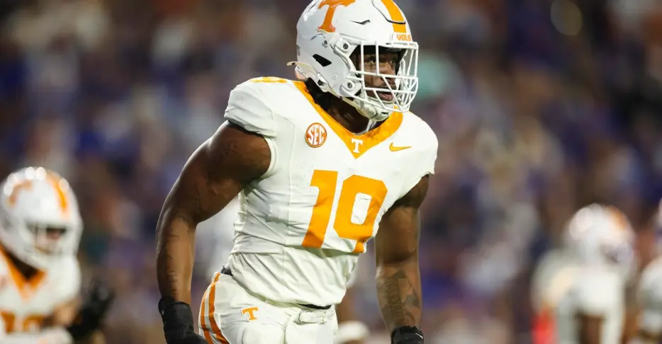 Film Session: Joshua Josephs’ Path to the Commanders’ Pass-Rush Rotation