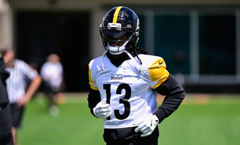 Bell: What Will Steelers Backfield Rotation Look like in 2026?