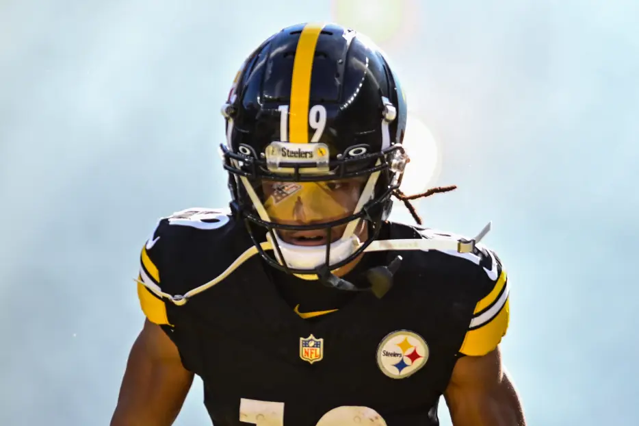 Calvin Austin III Opens Up on Playing with Aaron Rodgers