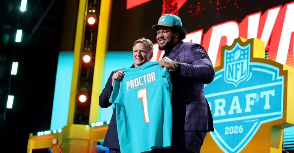 Jeff Hafley confirms Dolphins would have taken Kadyn Proctor even if team hadn’t traded down
