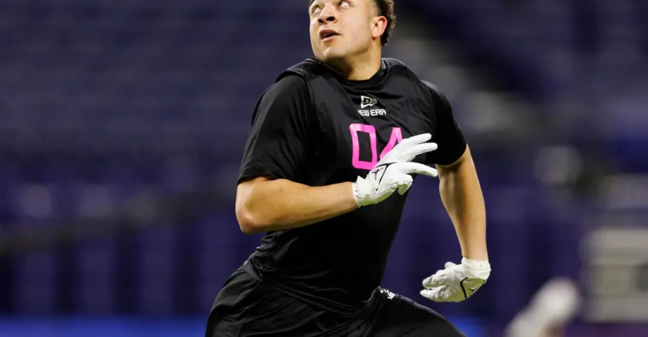Miami Dolphins waive two players; add two more