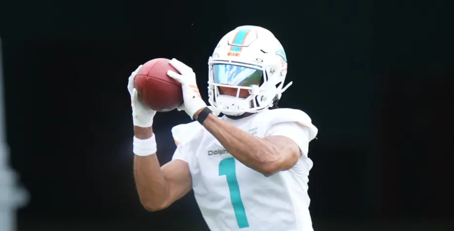 Is the Dolphins receiver room that bad – The Splash Zone 6/27/26