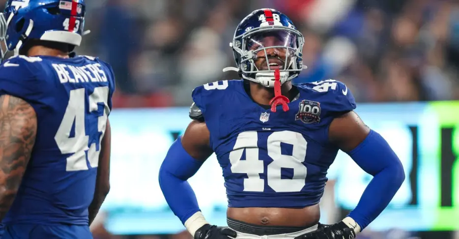 Browns sign young DE prospect