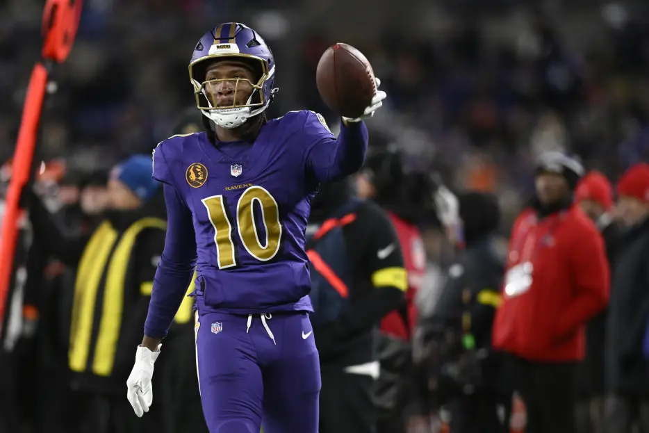DeAndre Hopkins Willing To Be Patient To Sign With Contender, Says He’s Probably Not Full-Time Player