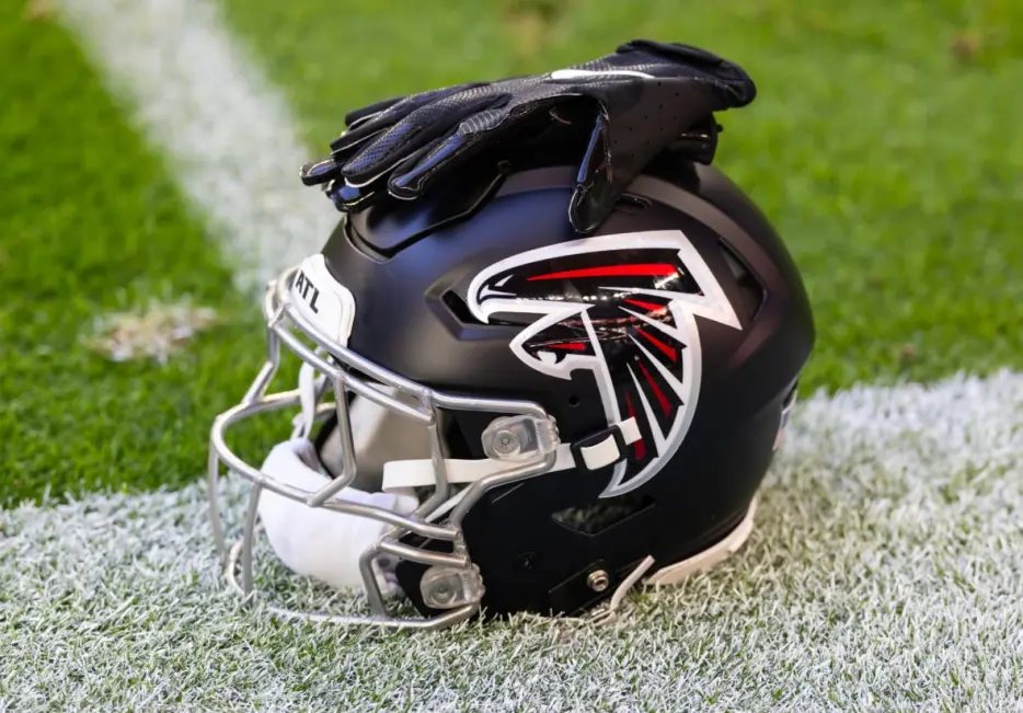Atlanta Falcons Execute Trade with Kansas City Chiefs