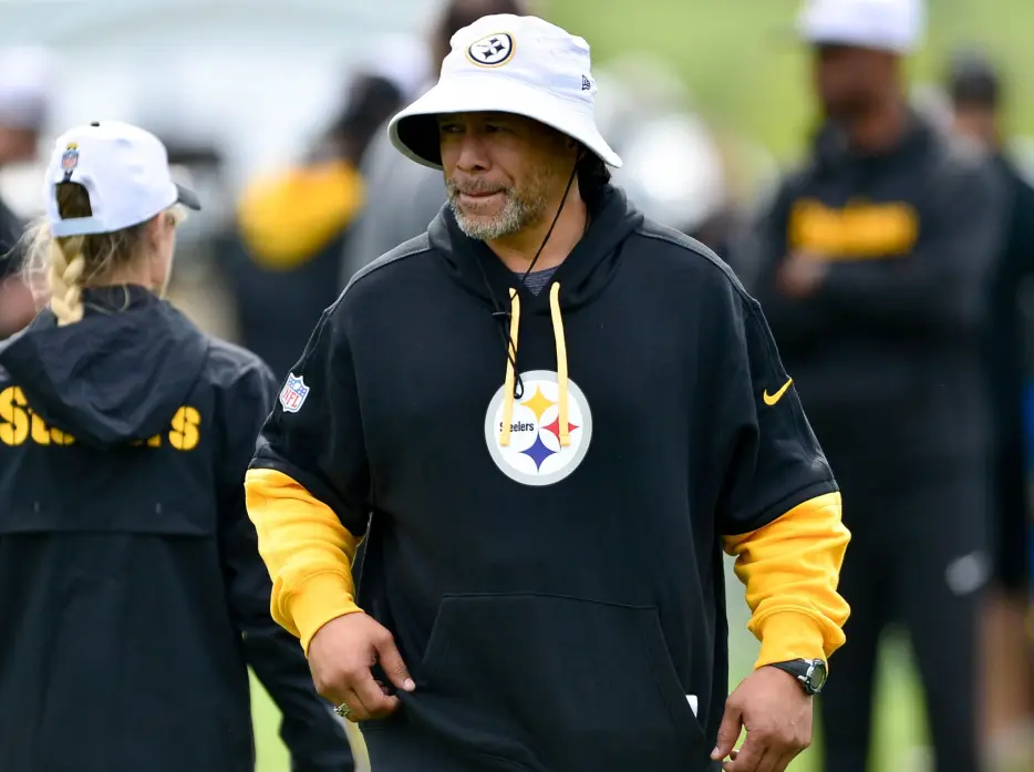 Son of Steelers Legend Makes College Commitment