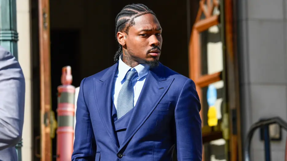 Stefon Diggs decides not to testify in criminal case