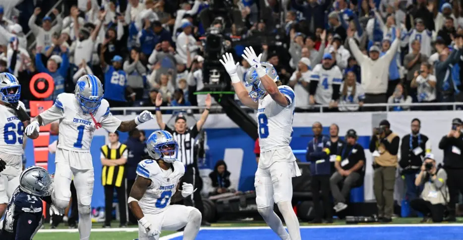 Survey: Who has more receiving yards in 2026: Isaac TeSlaa or Jahmyr Gibbs?