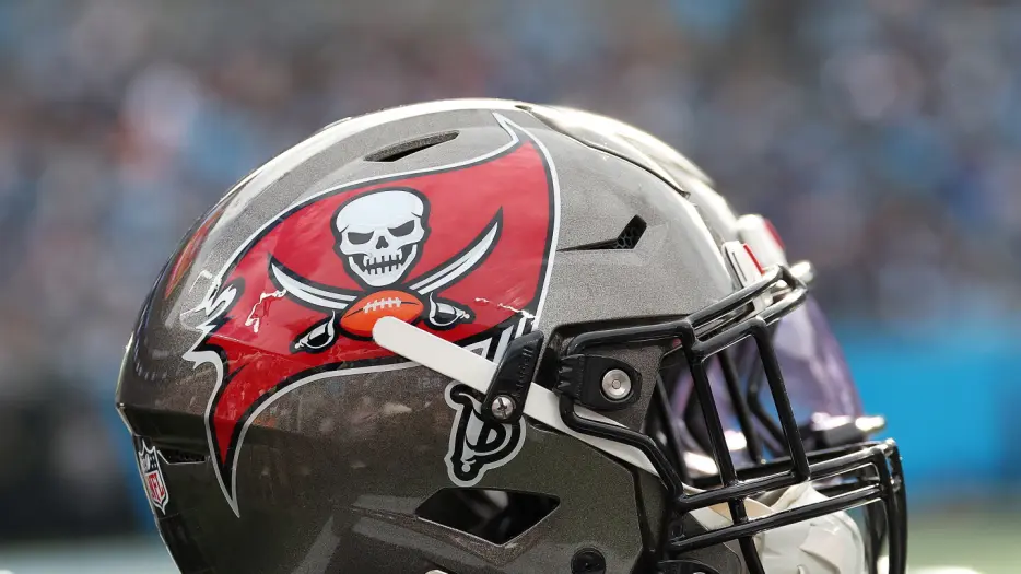Bucs sign four players who tried out at their rookie minicamp