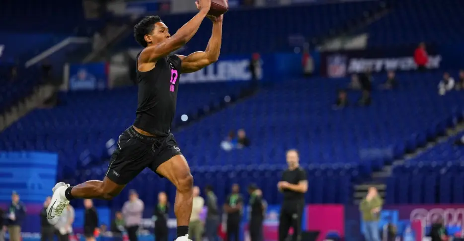 Jeff Hafley impressed by Dolphins rookie Chris Johnson