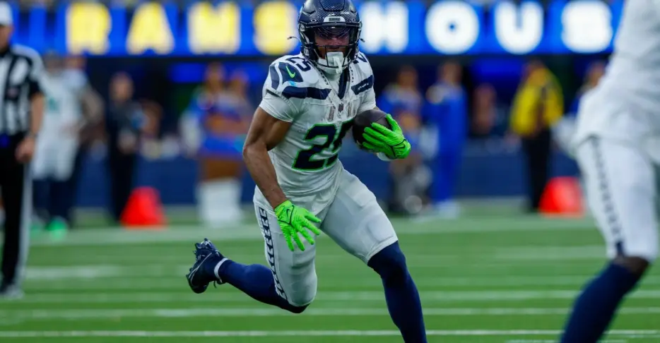 Seahawks Roster News: Running back Kenny McIntosh to be waived