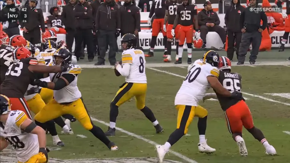 Von Miller Is Convinced Aaron Rodgers Cared More About Myles Garrett Than Beating Browns
