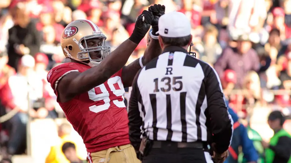 Former 49ers linebacker Aldon Smith dies at 36