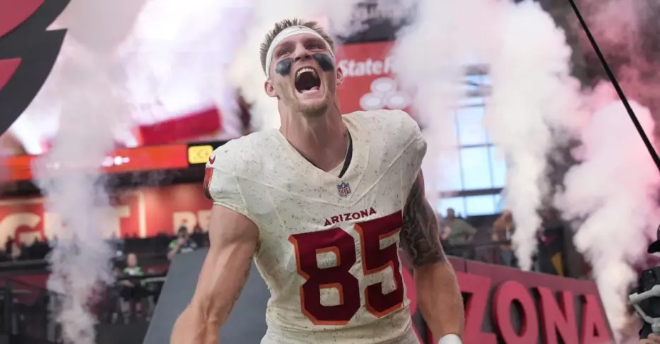 Who leads the Arizona Cardinals in receiving yards in 2026?