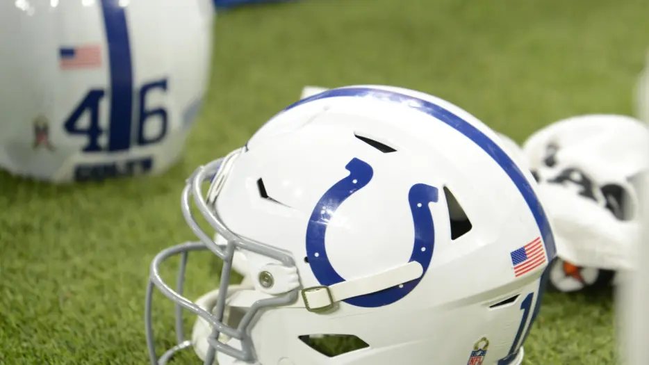 Colts sign six draft picks, 12 undrafted rookies