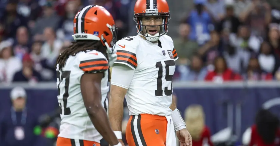 Daily Dawg Chow: Free agency works out. Sometimes.