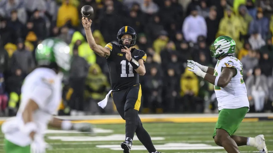 QB Mark Gronowski among 11 Dolphins undrafted free agent signings