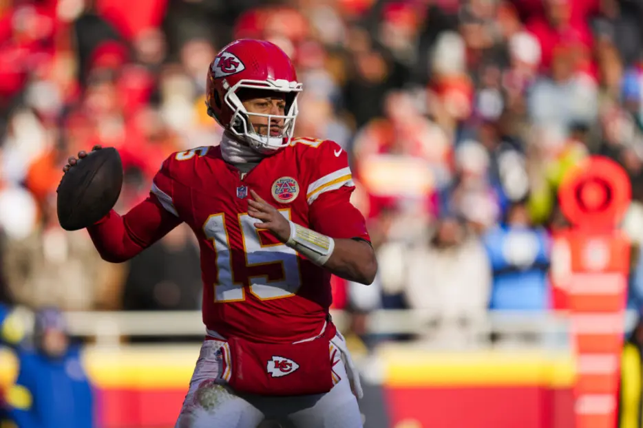 Early Guarantee Dates, Record-Setting Four-Year Payout Highlight Patrick Mahomes’ Chiefs Extension