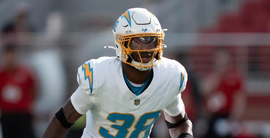 Los Angeles Chargers 90-in-90: LB Emany Johnson