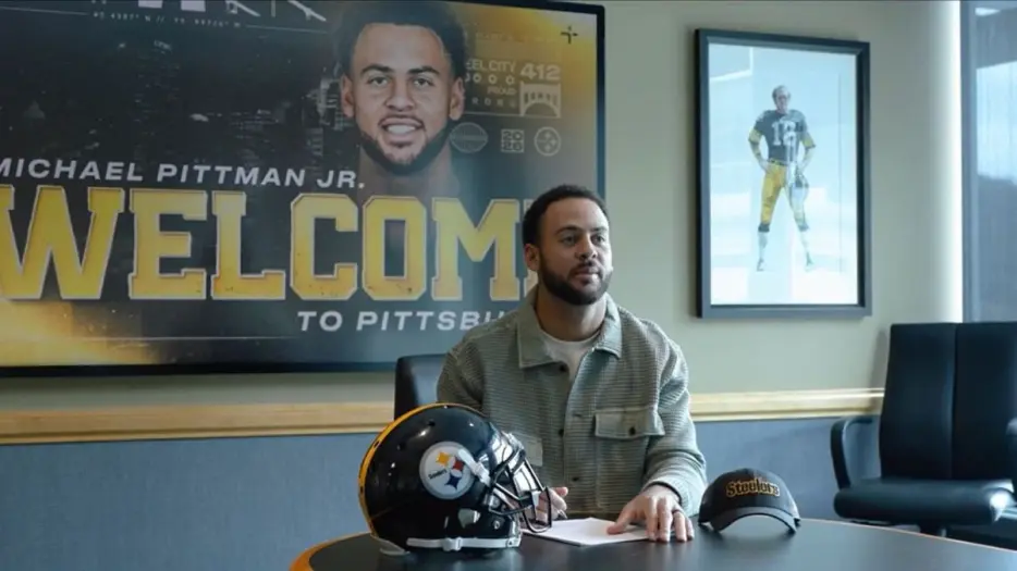 ‘Good For Us’: Aaron Rodgers Happy Steelers Traded For Michael Pittman Jr.