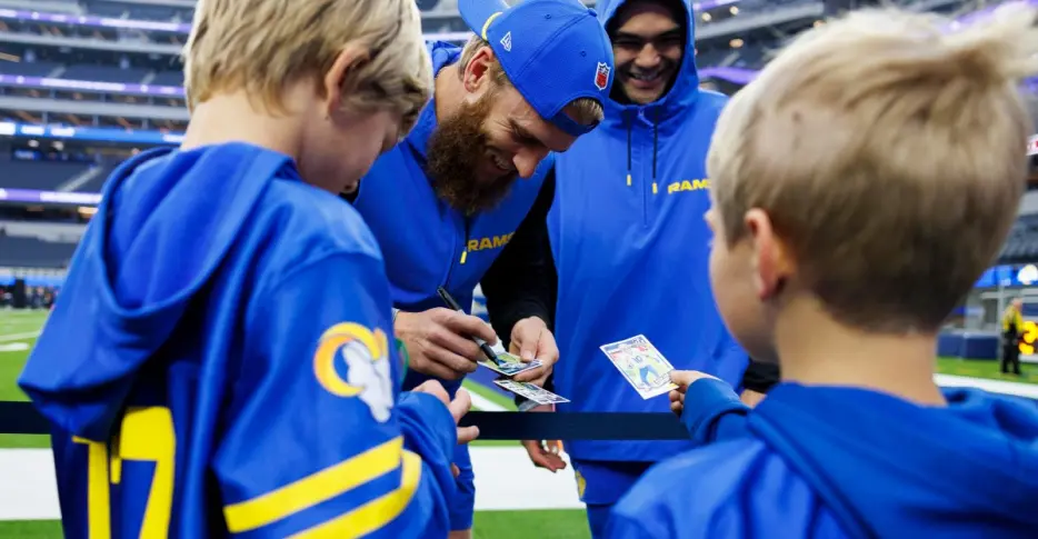 L.A. Rams News: Training with the enemy