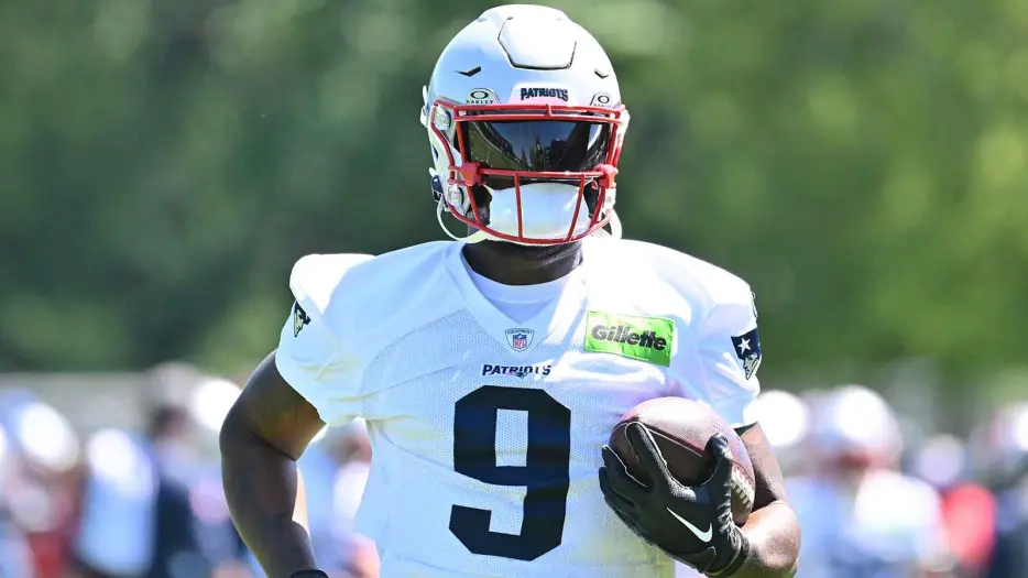 2 Patriots in danger of getting cut after 2026 minicamp