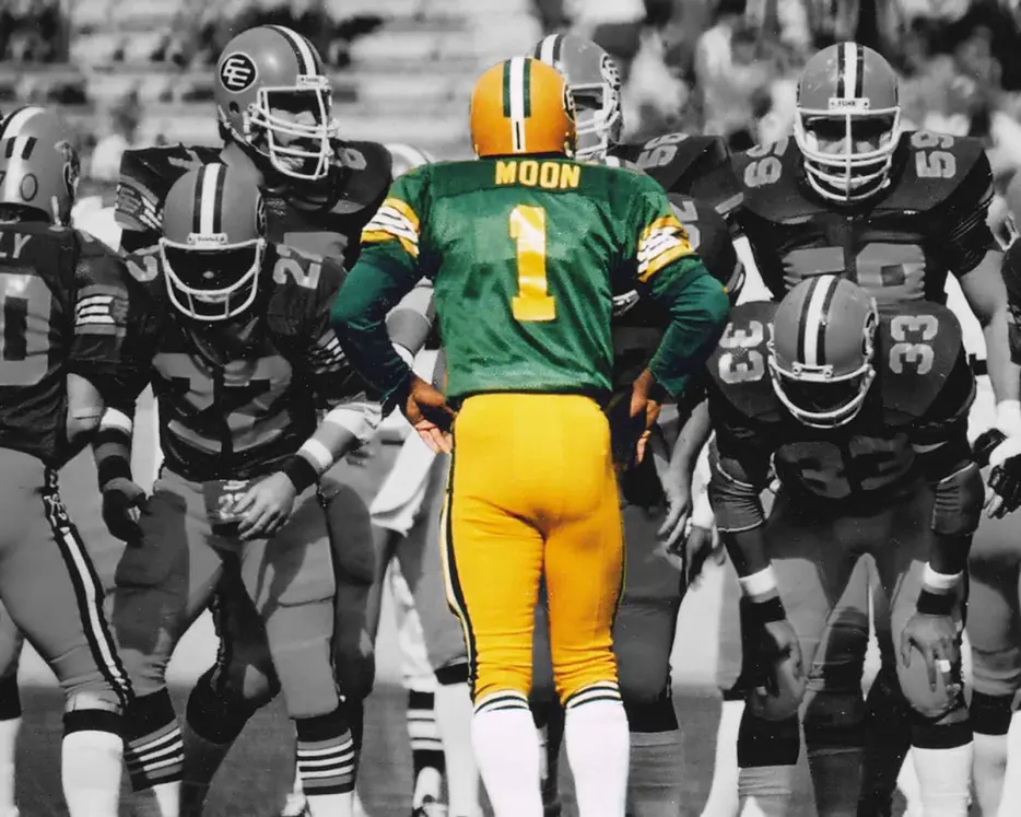 UFL vs. CFL: The Cowboys and NFL Have a Favorite