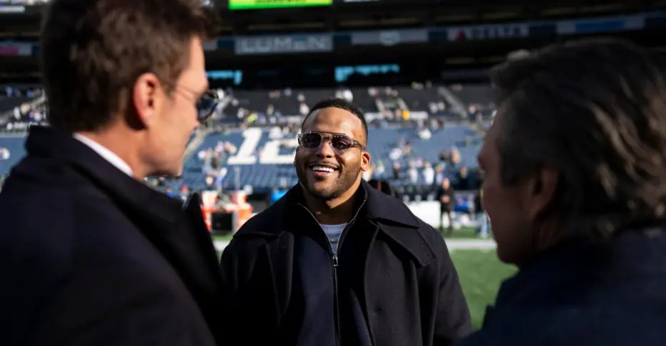 L.A. Rams News: What will the Aaron Donald talk be this week?