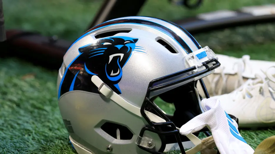 Panthers sign WR Malick Meiga