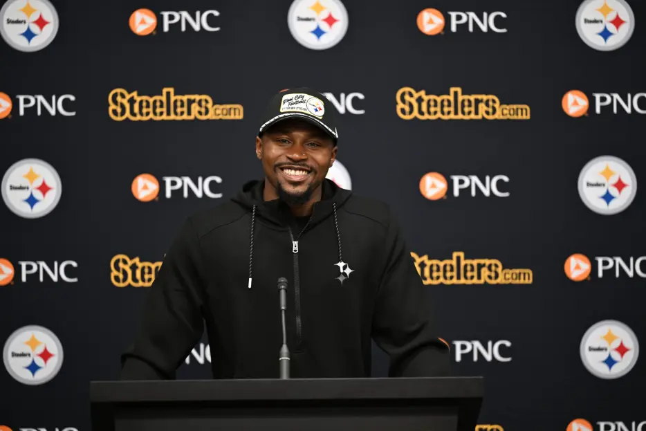 Ex-NFL QB Names Steelers Best Move of Offseason
