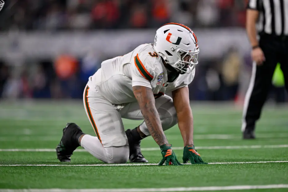 Chargers, Akheem Mesidor Agree To Deal
