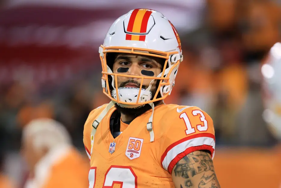 NFC Notes: Mike Evans, Cam Jackson, Panthers’ Position Battles, 49ers