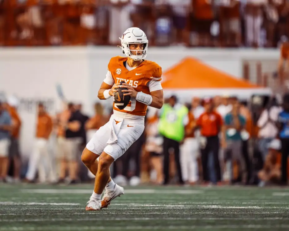 Steelers Trade Up to Land Next Franchise Quarterback in Way-Too-Early 2027 Mock Draft