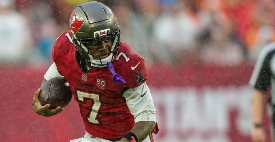 Report: Bucs RB Bucky Irving should be ready for training camp