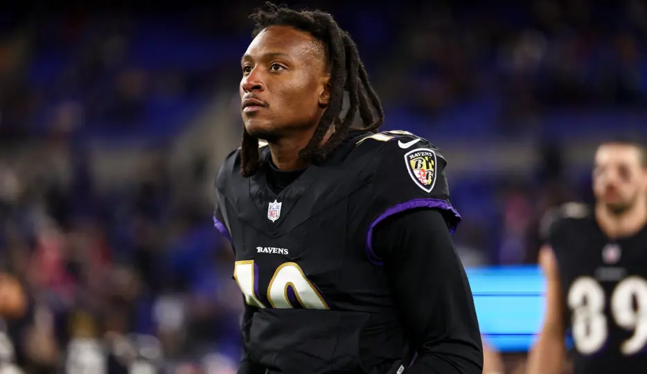 Mike Vrabel: DeAndre Hopkins Considering Joining Patriots' Coaching Staff