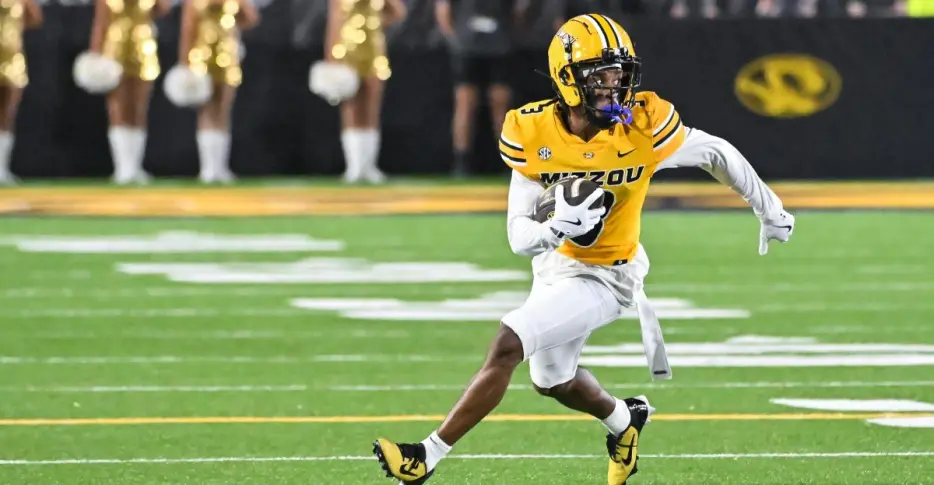 Dolphins rookie receiver opening plenty of eyes at minicamp