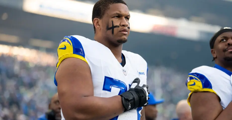 Rams’ Alaric Jackson arrested on domestic violence charge
