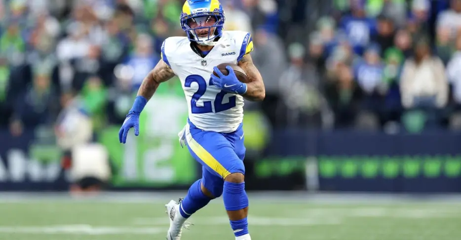 Can Blake Corum reach 1,000 yards rushing this season?
