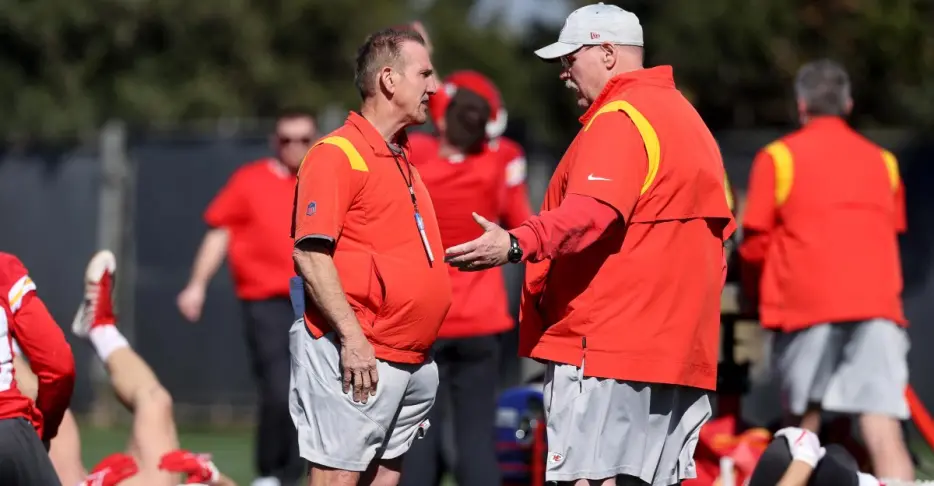 Let’s Argue: Can the Chiefs be top 10 in offense and defense in 2026?